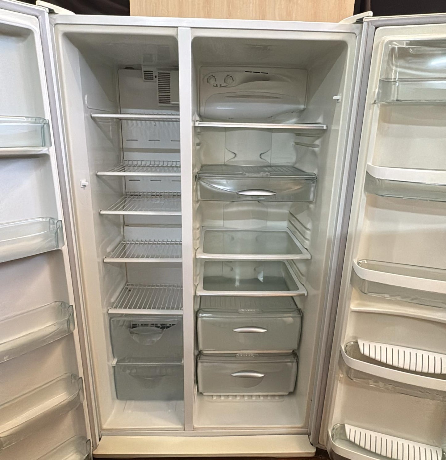 Westinghouse Side by Side Fridge Freezer 660L RS662V (33259)