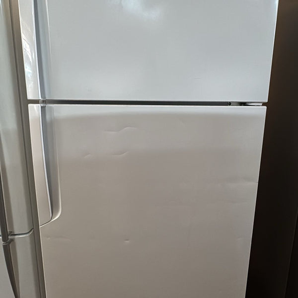 Westinghouse Top Mount Fridge Freezer WTB5400WA 537L (33260)