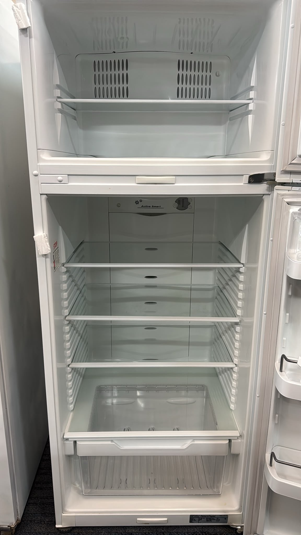 Fisher & Paykel Top Mount Fridge Freezer 380L, E381TRT (33267)