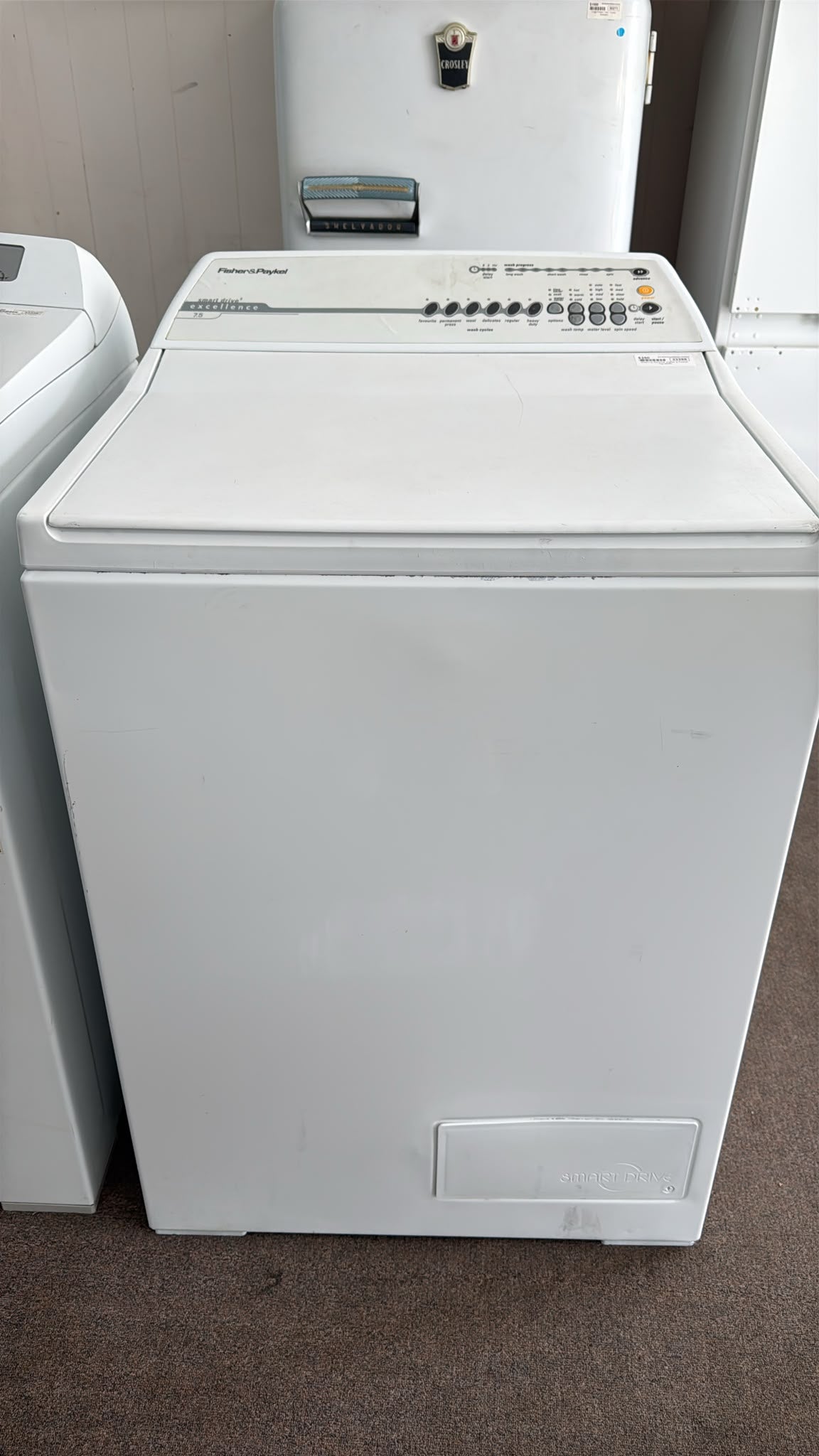 Fisher & Paykel Top Loader Washing Machine 7kg  GW701 (33288)
