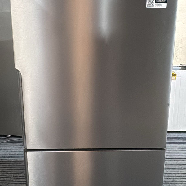 Westinghouse Bottom Mount Fridge Freezer 529L WBE5300SC (33312)