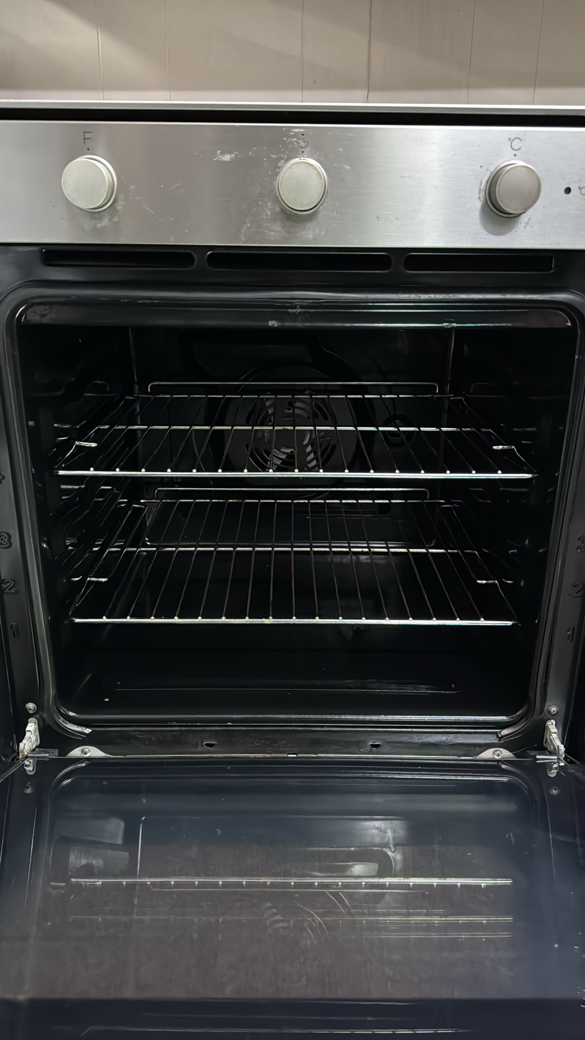 Whirlpool Fan Forced Electric Underbench Oven 60cm (33317)
