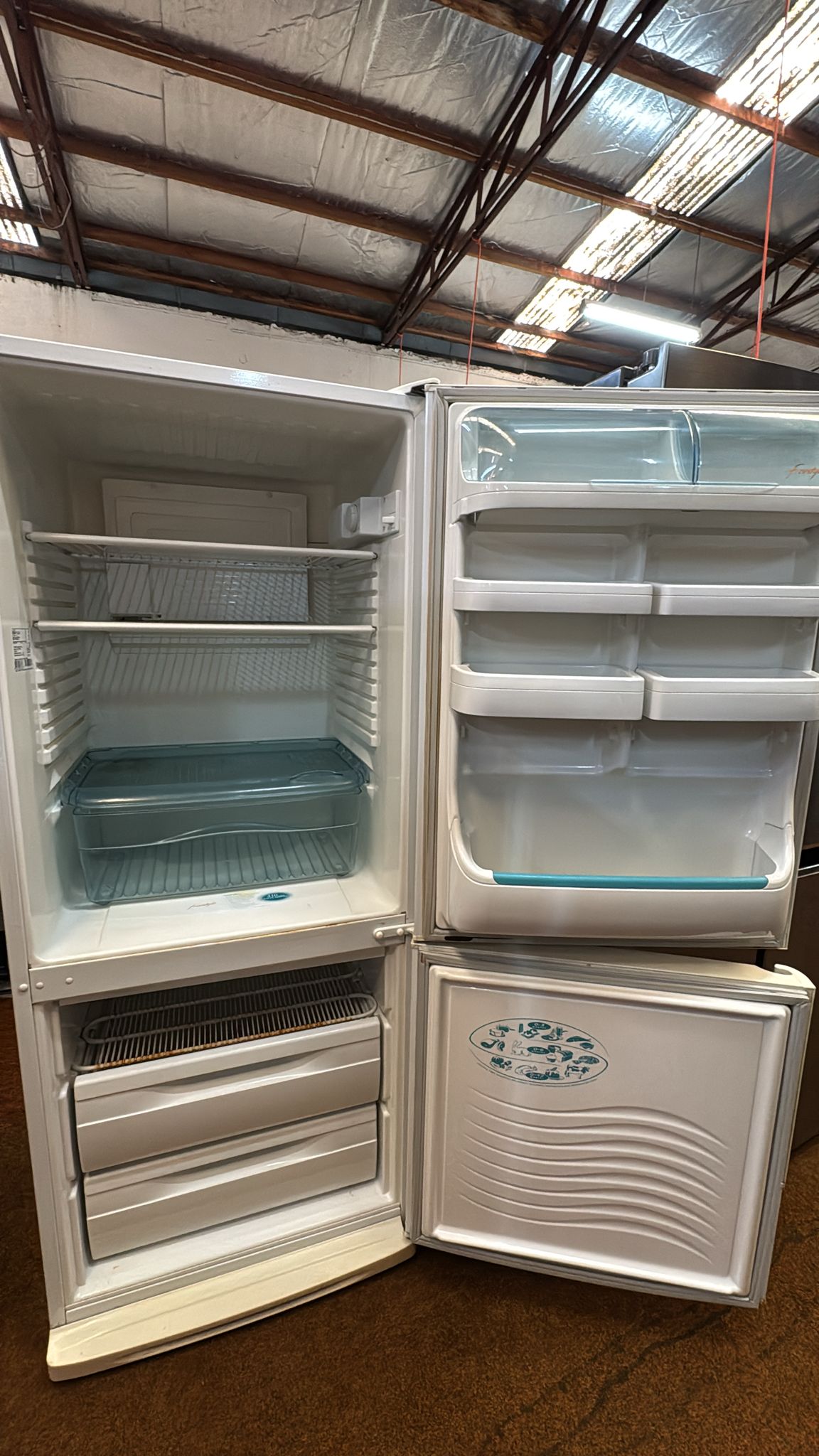 Westinghouse Bottom Mount Fridge Freezer 410L RB411QR (33339)