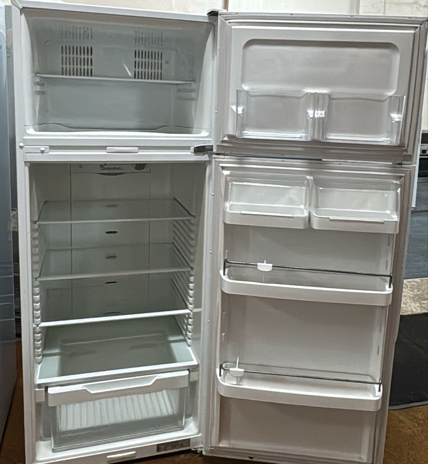 Fisher & Paykel Top Mount Fridge Freezer 380L, E381TRT (33348)