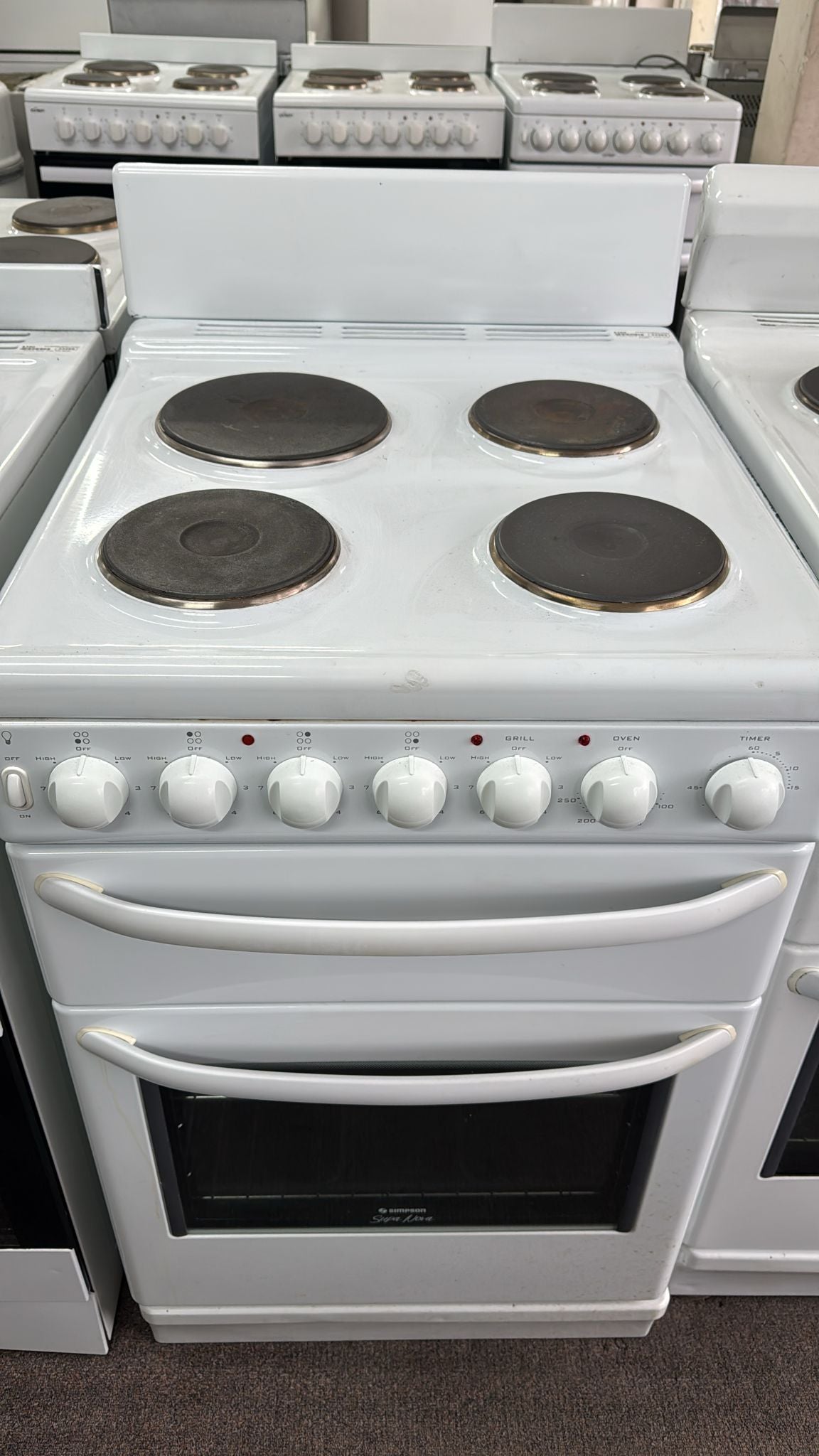 Simpson Freestanding Electric Stove Supa Nova (33363)