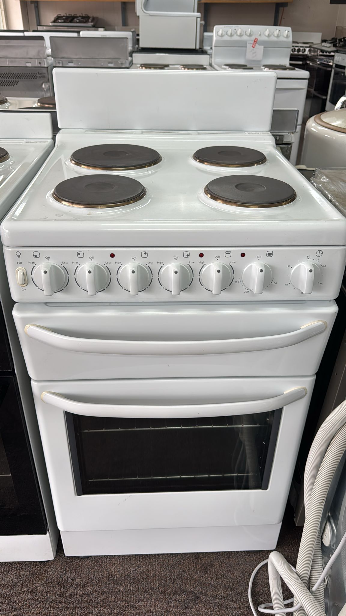Chef Freestanding Electric Stove 54cm (33365)