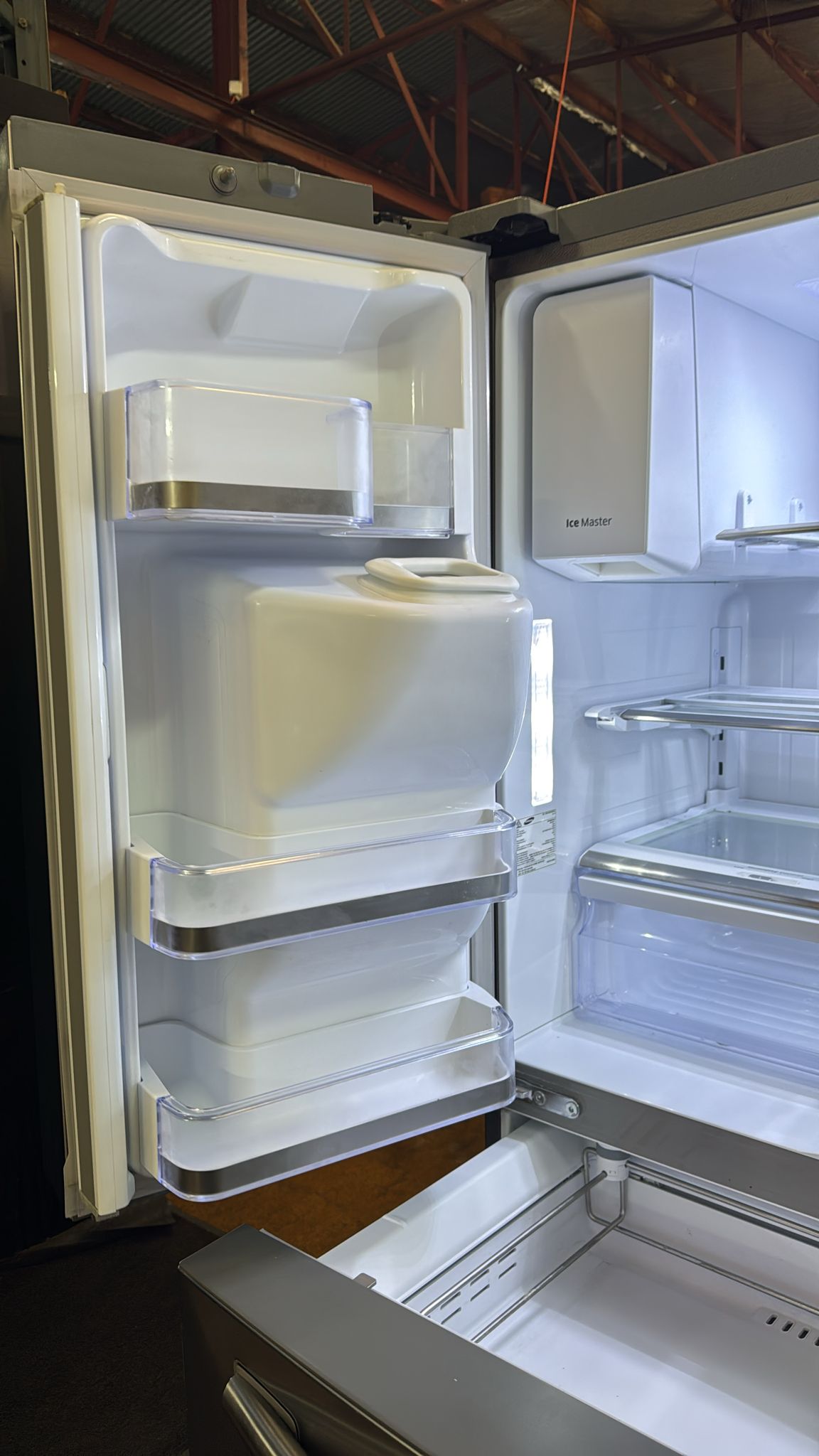 Samsung French Door Fridge Freezer SRF680CDLS 680L (33371)