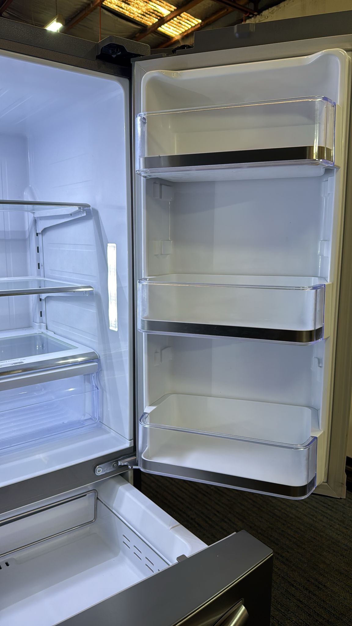 Samsung French Door Fridge Freezer SRF680CDLS 680L (33371)