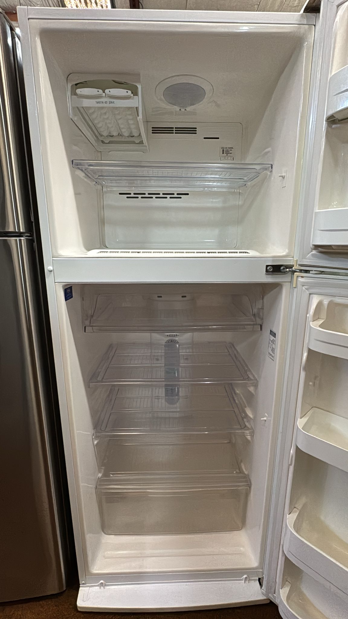 LG Top Mount Fridge Freezer 402L, GR432SF (33395)