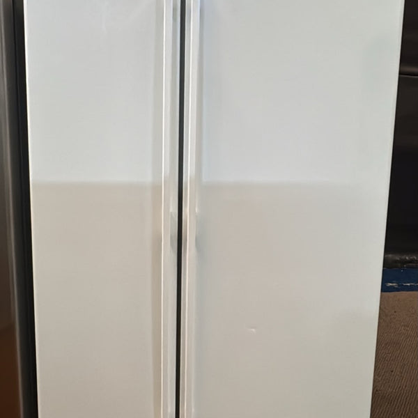 Westinghouse Side by Side Fridge Freezer 700L WSE7000WF (33412)