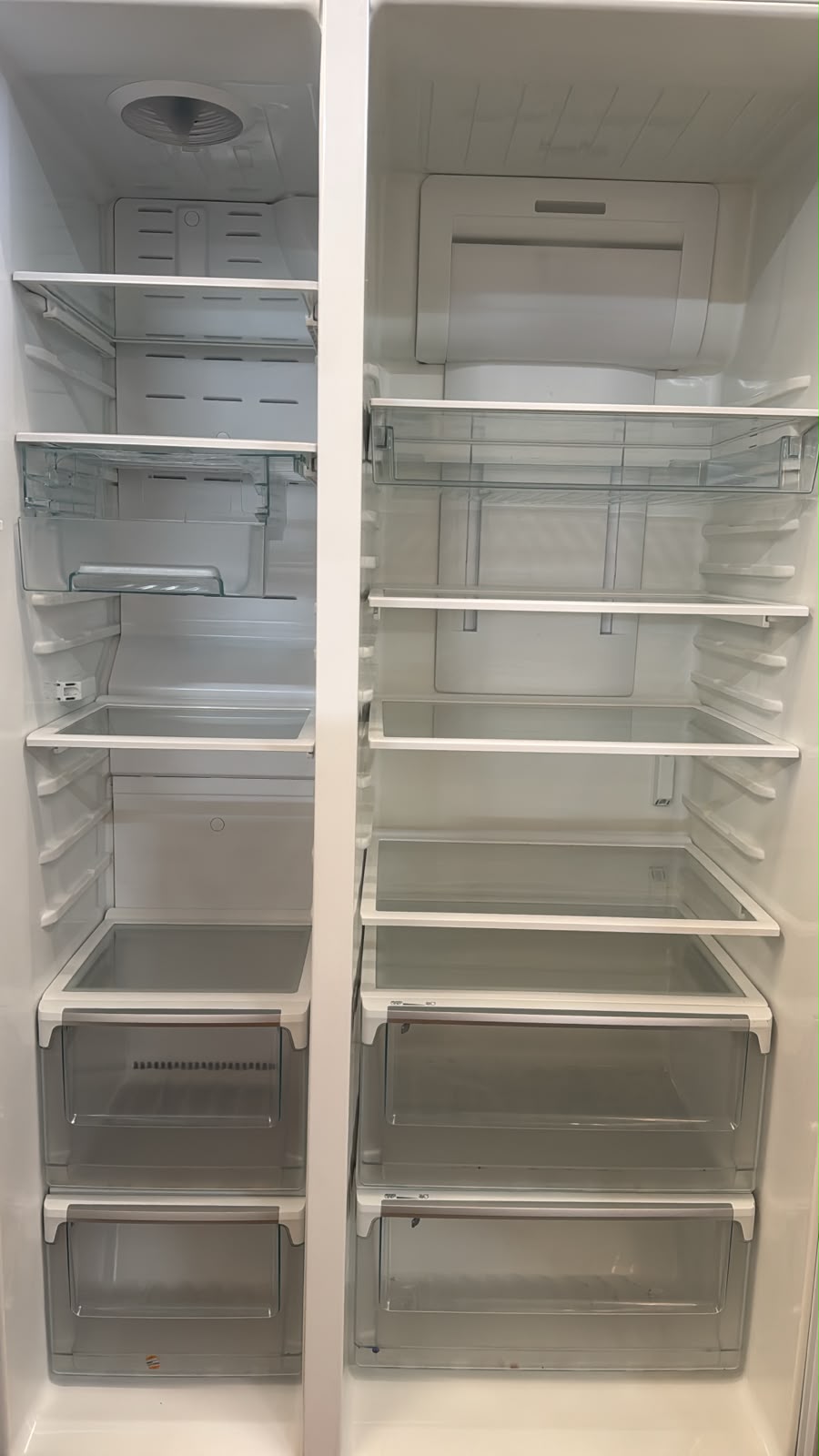 Westinghouse Side by Side Fridge Freezer 700L WSE7000WF (33412)