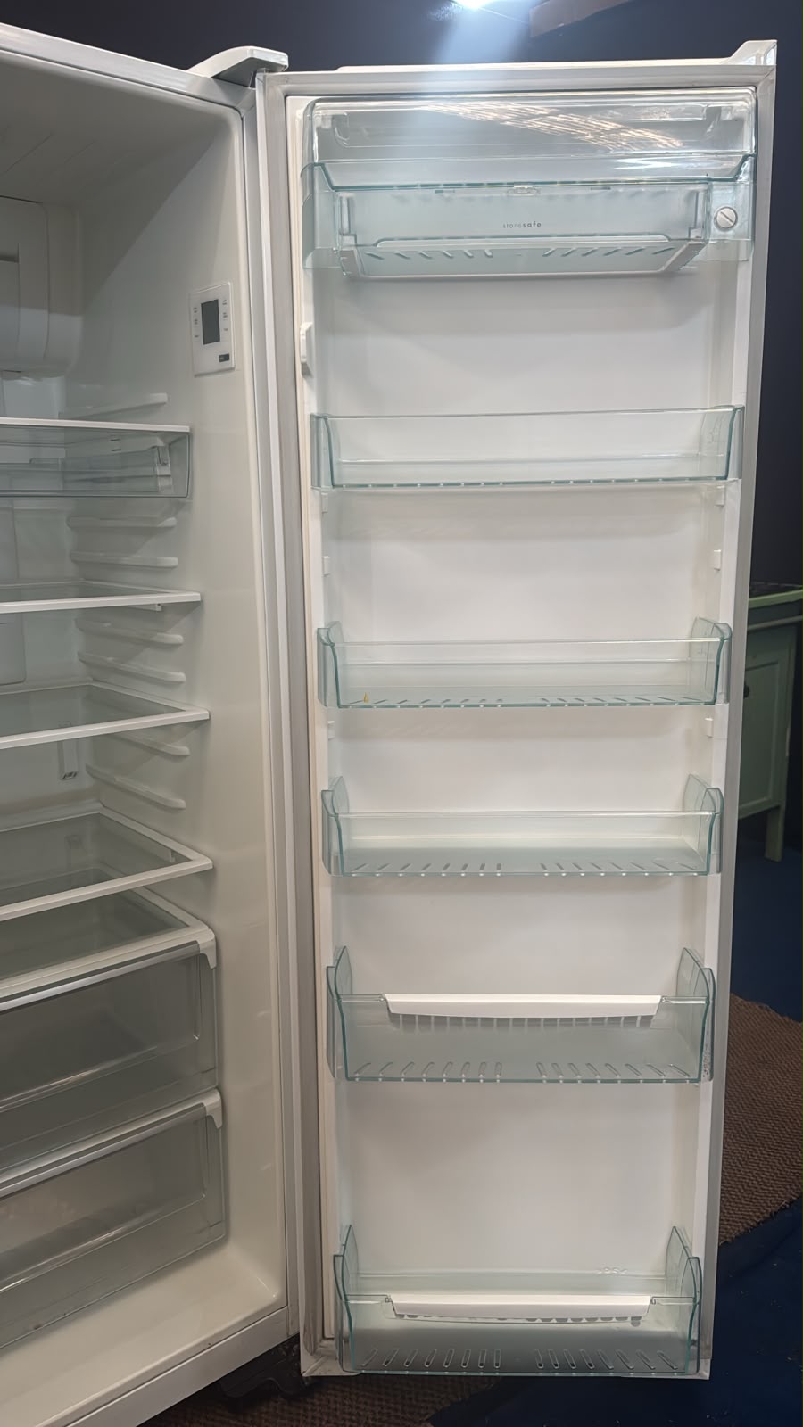 Westinghouse Side by Side Fridge Freezer 700L WSE7000WF (33412)