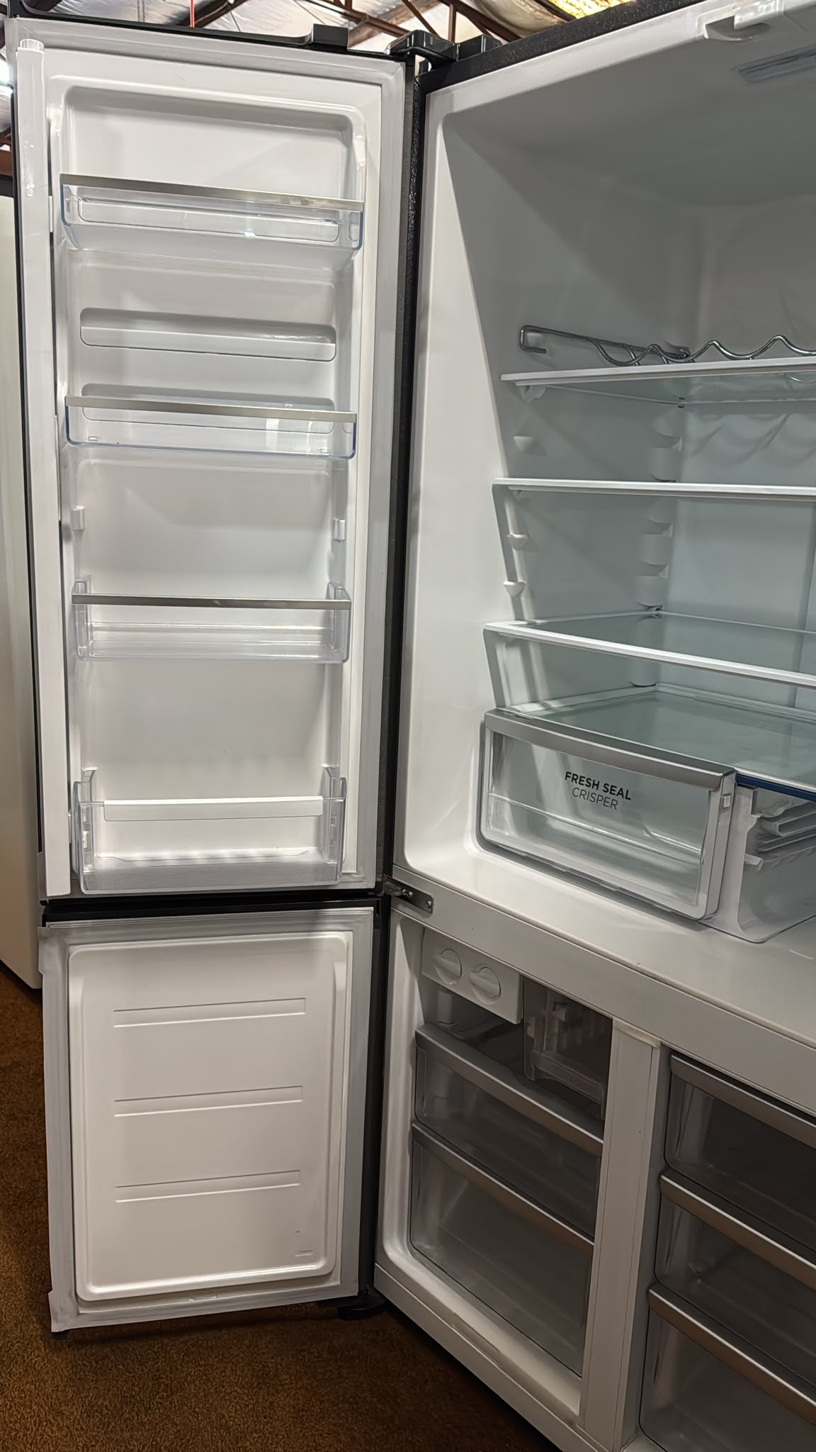 Westinghouse French Door Fridge Freezer 600L, WQE6000BB (33437)