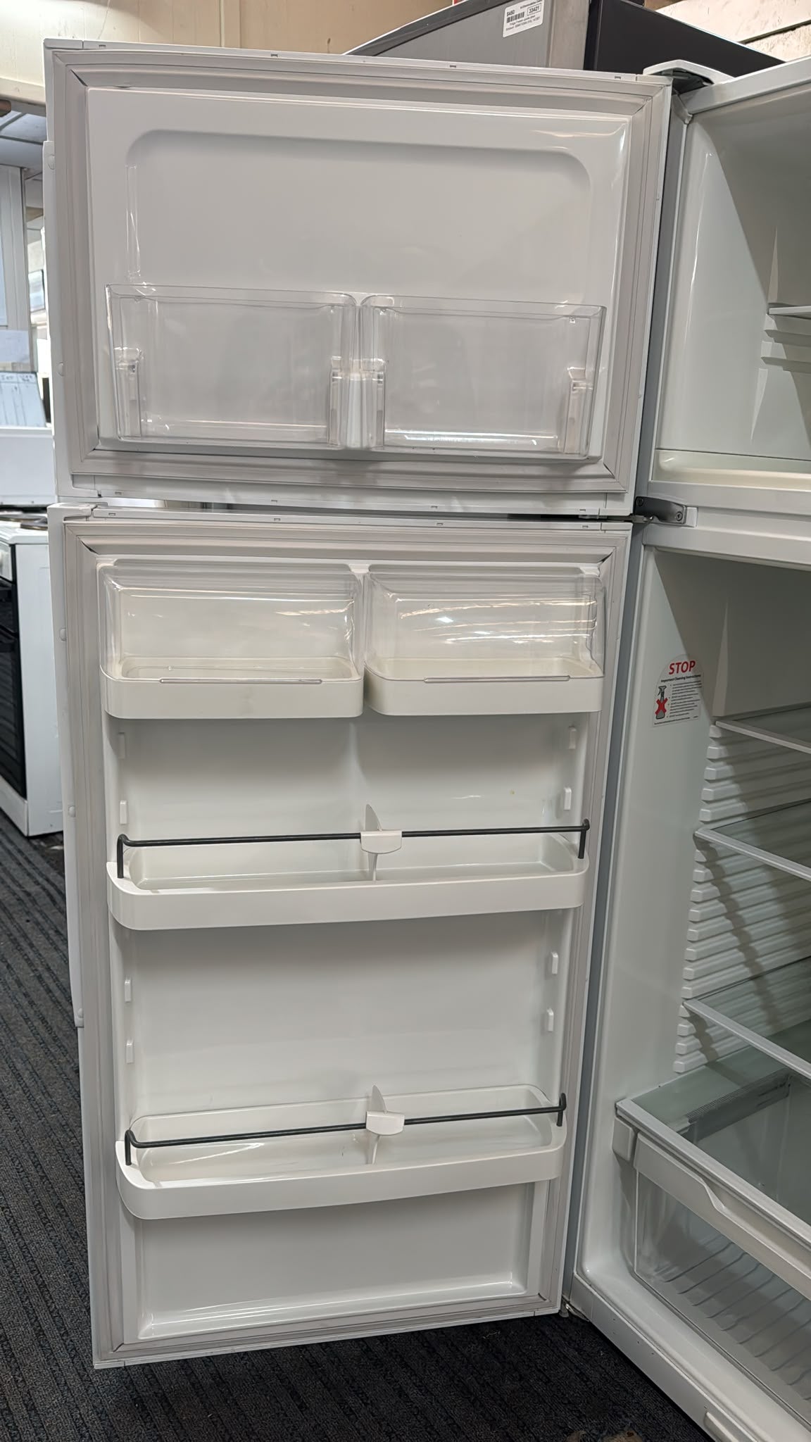 Fisher & Paykel Top Mount Fridge Freezer 380L, E381TRT (33436)