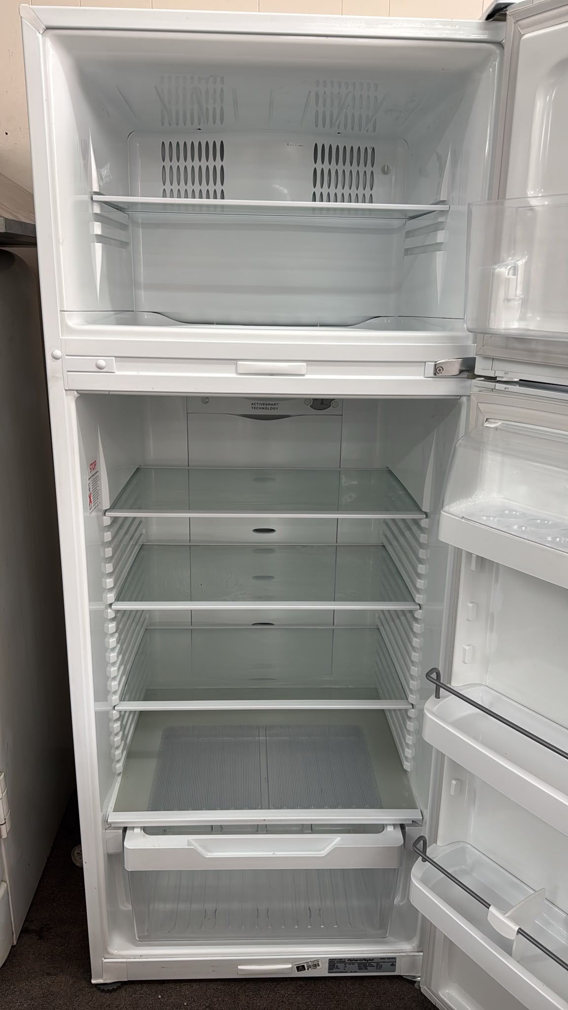 Fisher & Paykel Top Mount Fridge Freezer 380L, E381TRT (33435)
