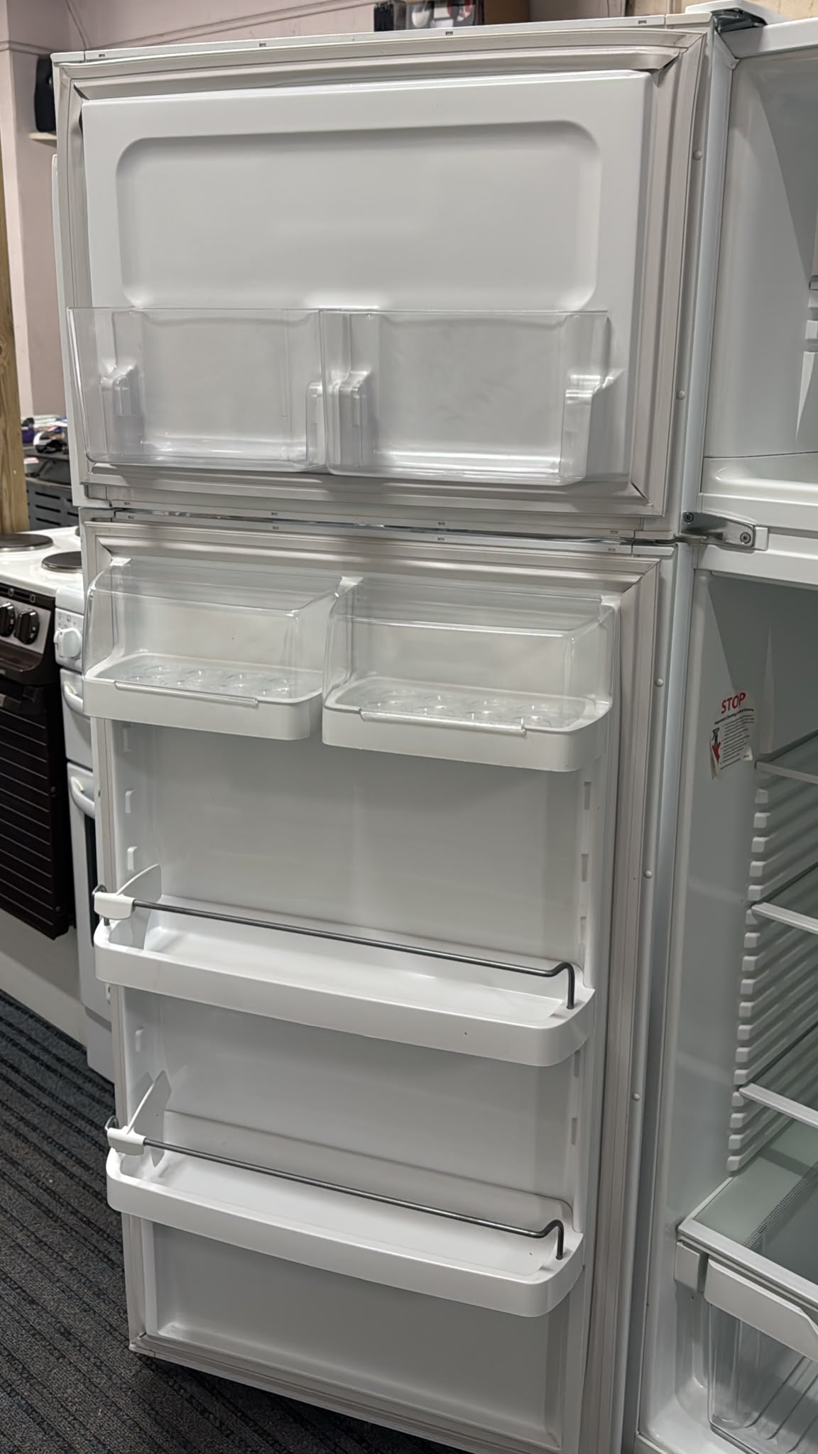 Fisher & Paykel Top Mount Fridge Freezer 380L, E381TLT (33445)