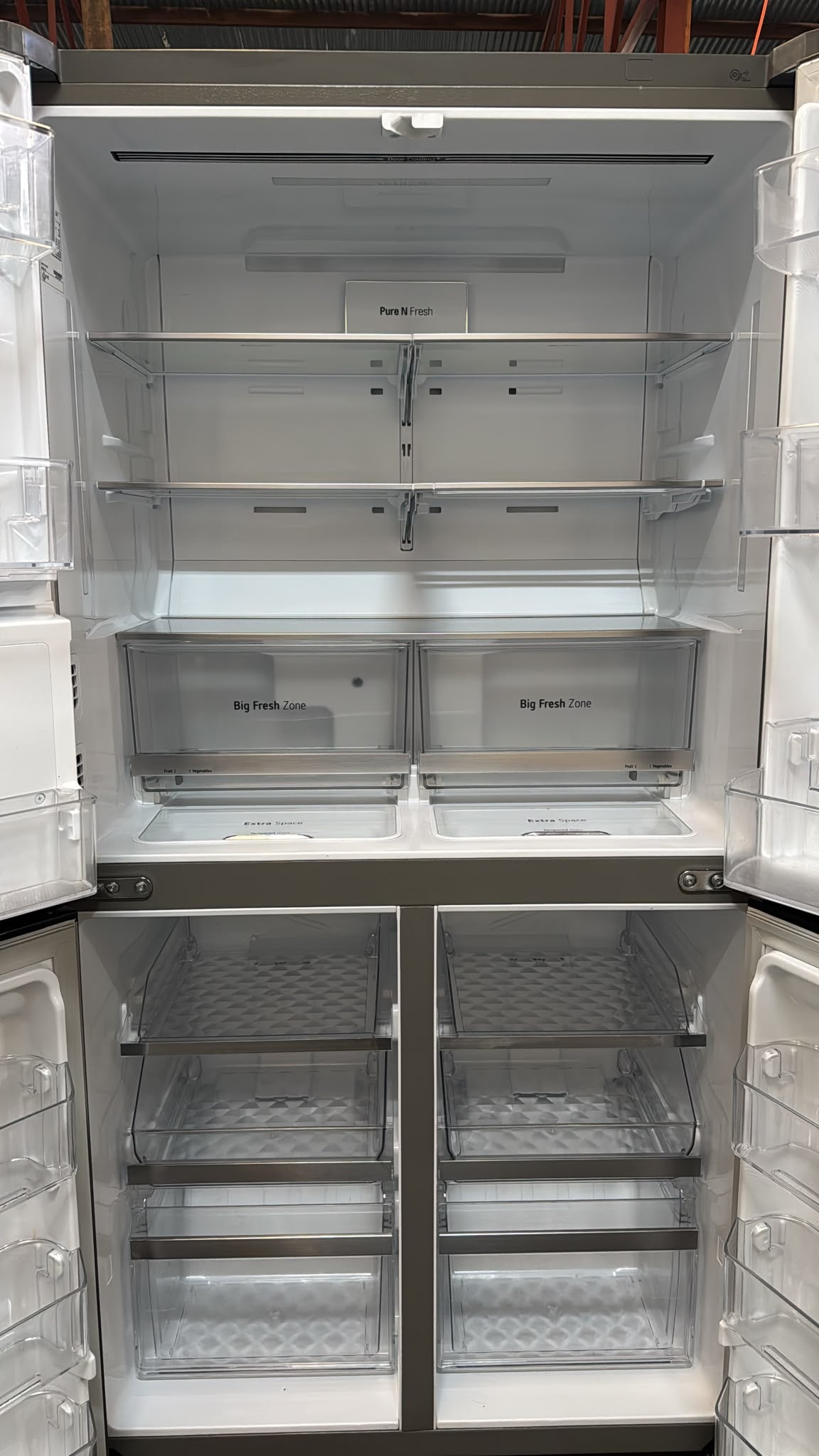 LG Quad Door Fridge Freezer  GF-V706PL (33458)
