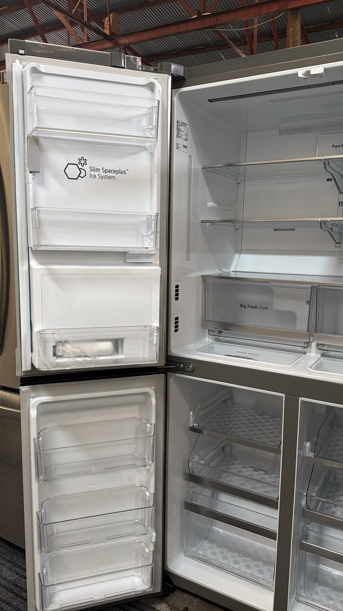 LG Quad Door Fridge Freezer  GF-V706PL (33458)