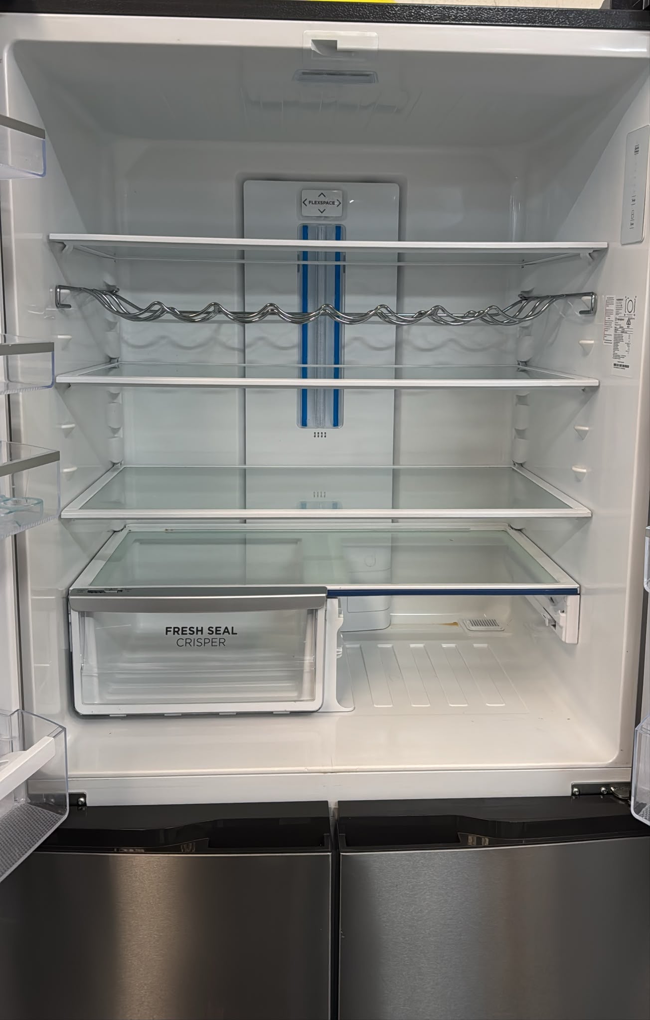 Westinghouse French Door Fridge Freezer 600L, WQE6000SB (33474)