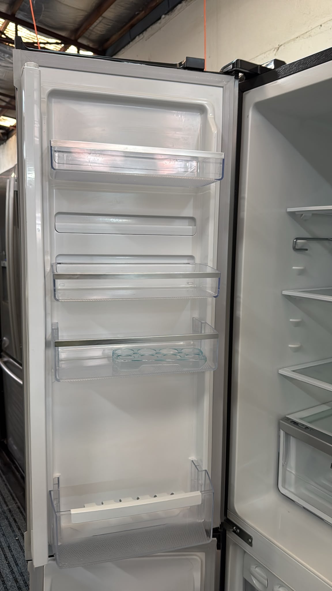 Westinghouse French Door Fridge Freezer 600L, WQE6000SB (33474)