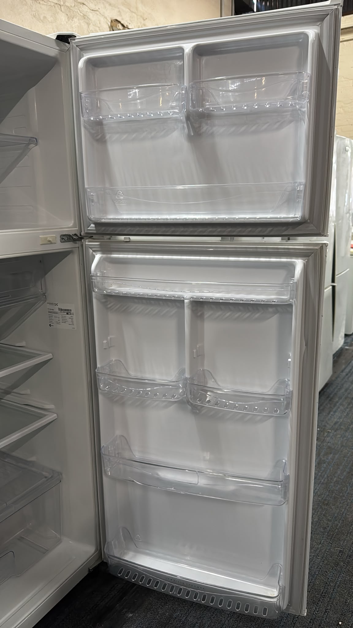 Daewoo Top Mount Fridge Freezer 353L FR360 (33519)