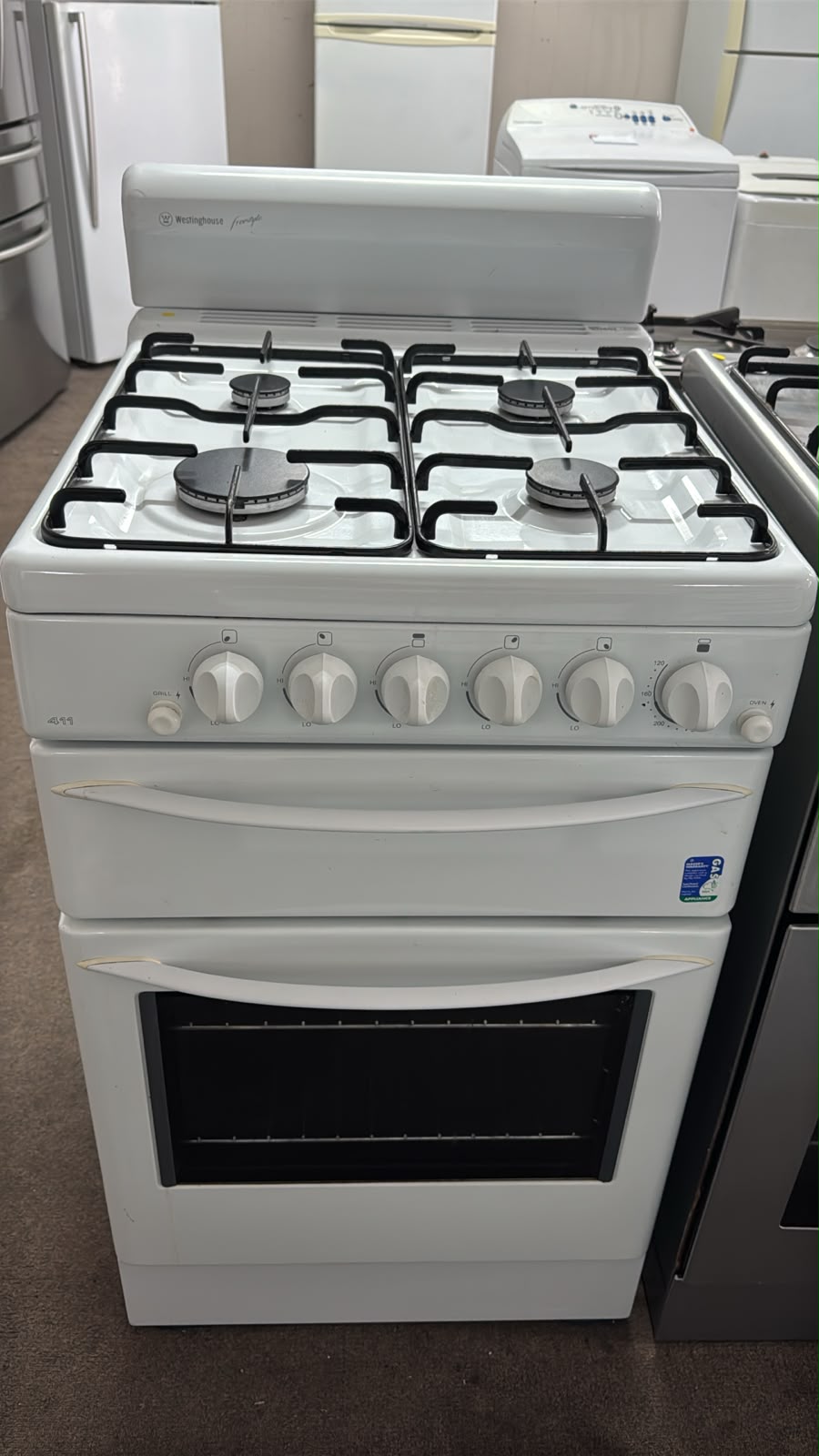 Westinghouse 411 Natural Gas Freestanding Stove 54cm (33535)
