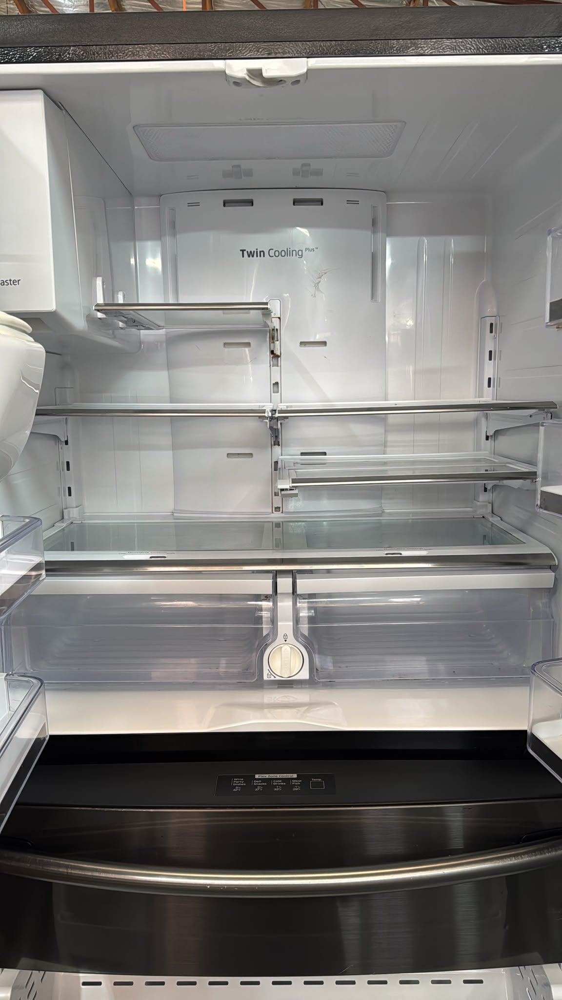 Samsung French Door Fridge Freezer 680L,  SRF677CDBLS  (33544)