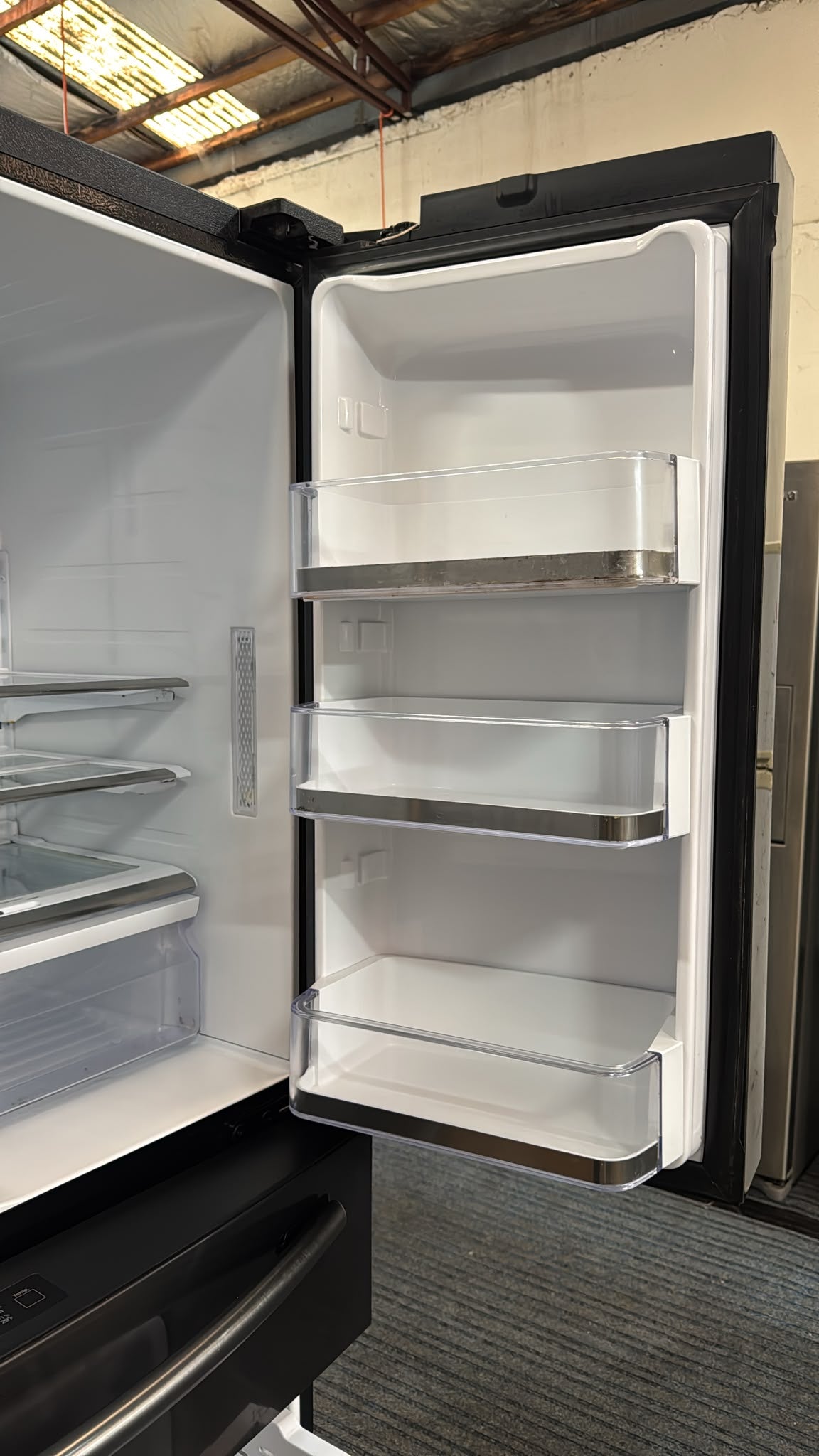 Samsung French Door Fridge Freezer 680L,  SRF677CDBLS  (33544)