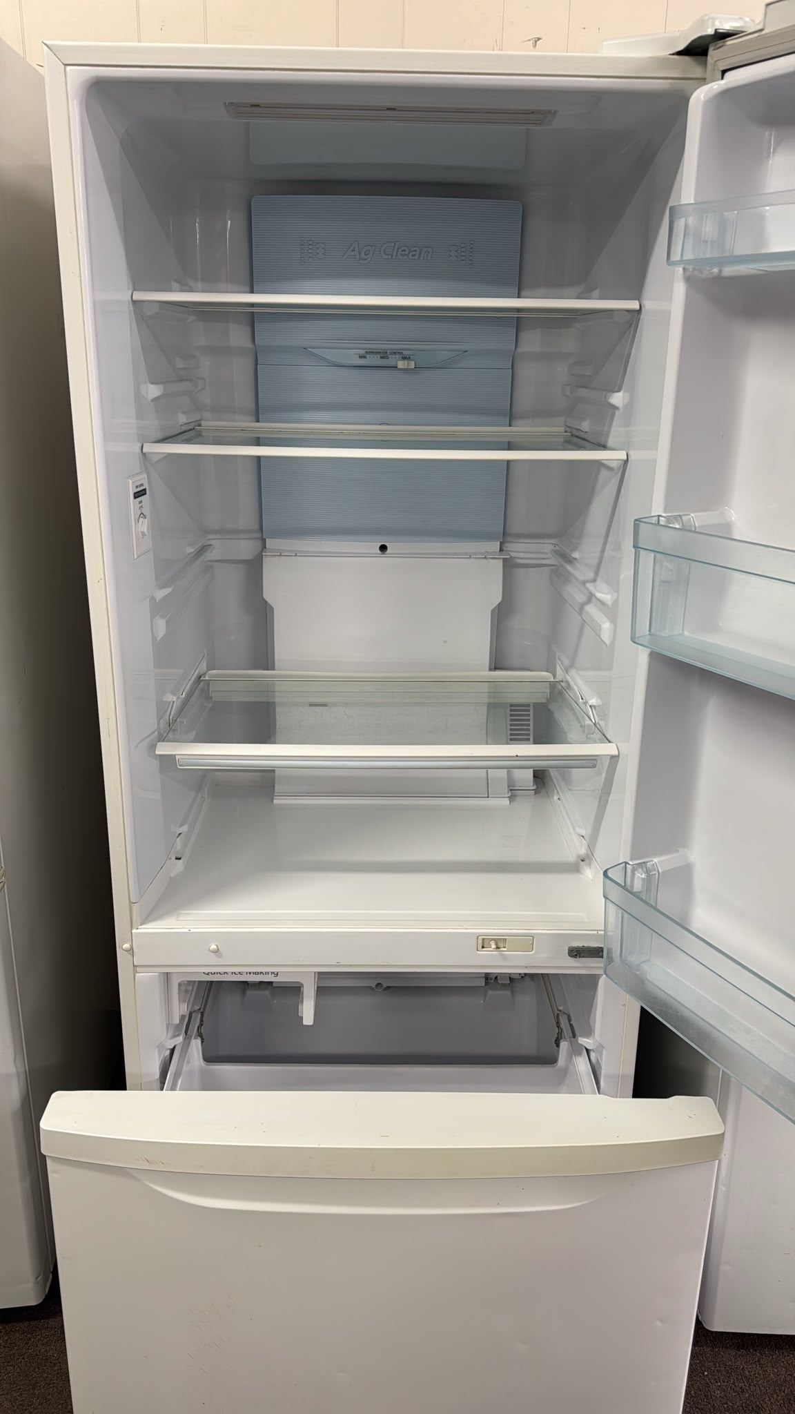 Panasonic Bottom Mount Fridge Freezer 420L (33550)