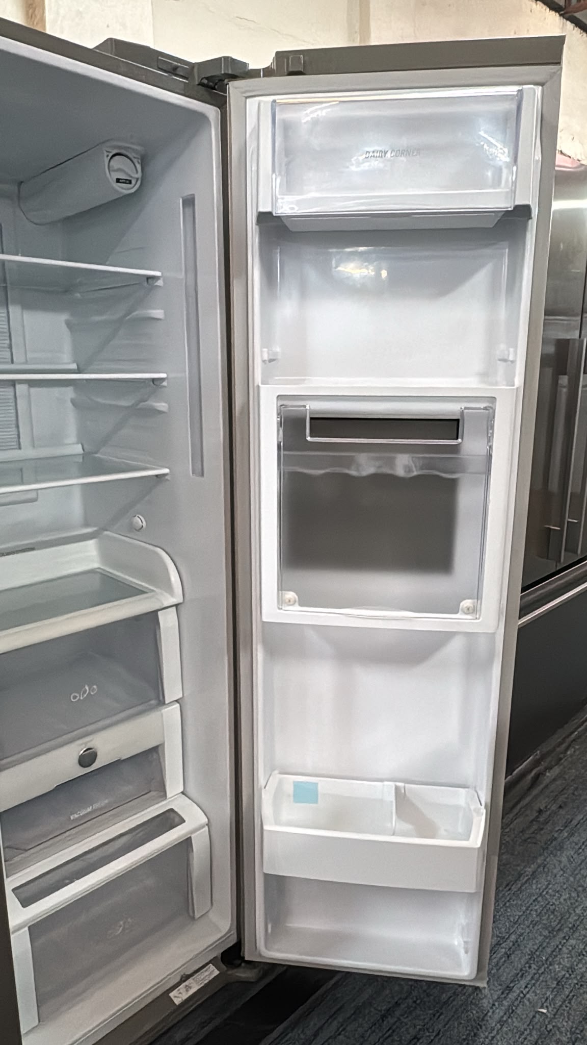 LG Side by Side Fridge Freezer 693L GRP247STSL (33548)