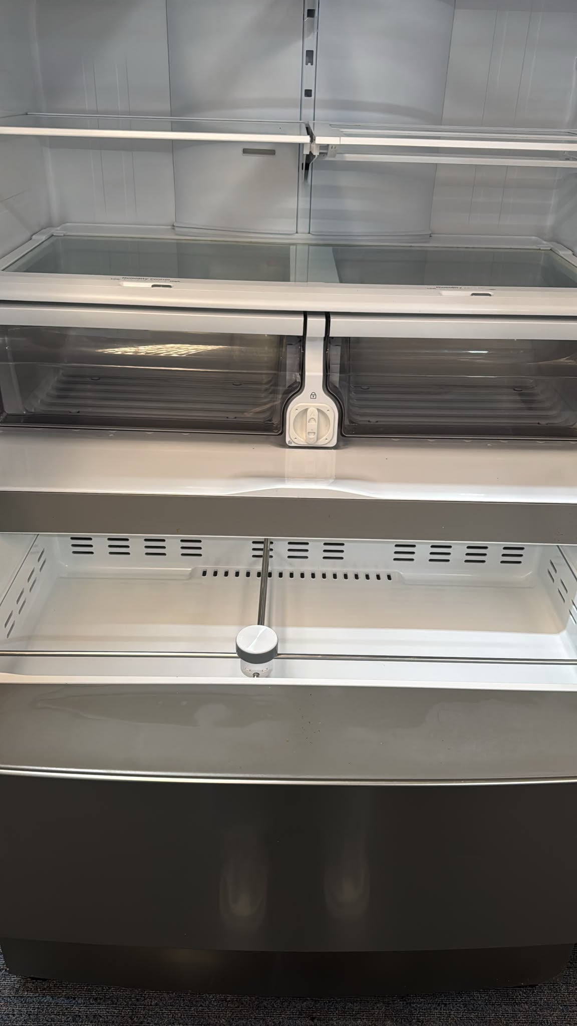 Samsung French Door Fridge Freezer 680L, SRF678CDLS (33574)