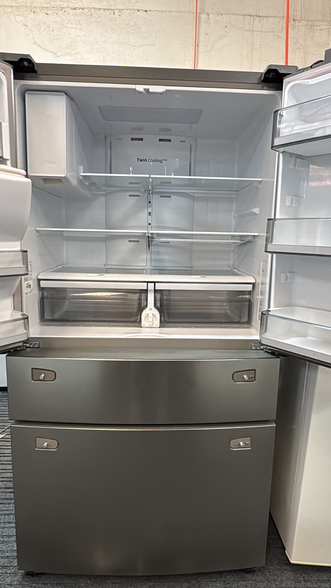 Samsung French Door Fridge Freezer 680L, SRF678CDLS (33574)
