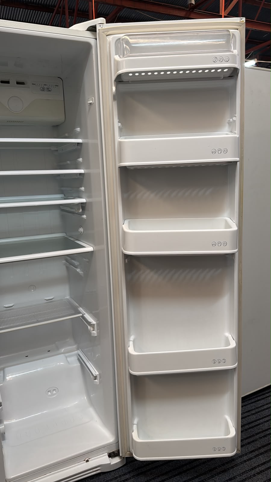 LG Side by Side Fridge Freezer 581L GRB197WVS (33575)