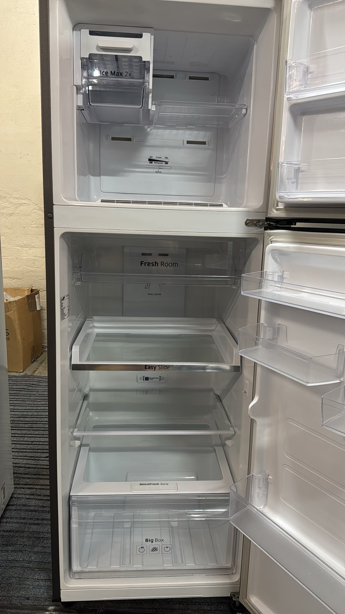 Samsung Fridge Freezer Top Mount 341L SR341MLS (33587)