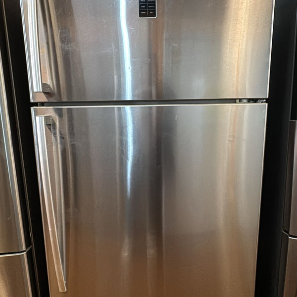 Hisense Top Mount Fridge Freezer 526L, HR6TFF527SD (33623)