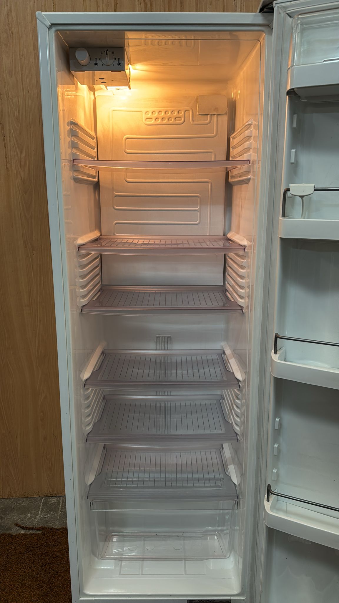 Fisher & Paykel Freestanding Fridge Only, C270 (33625)