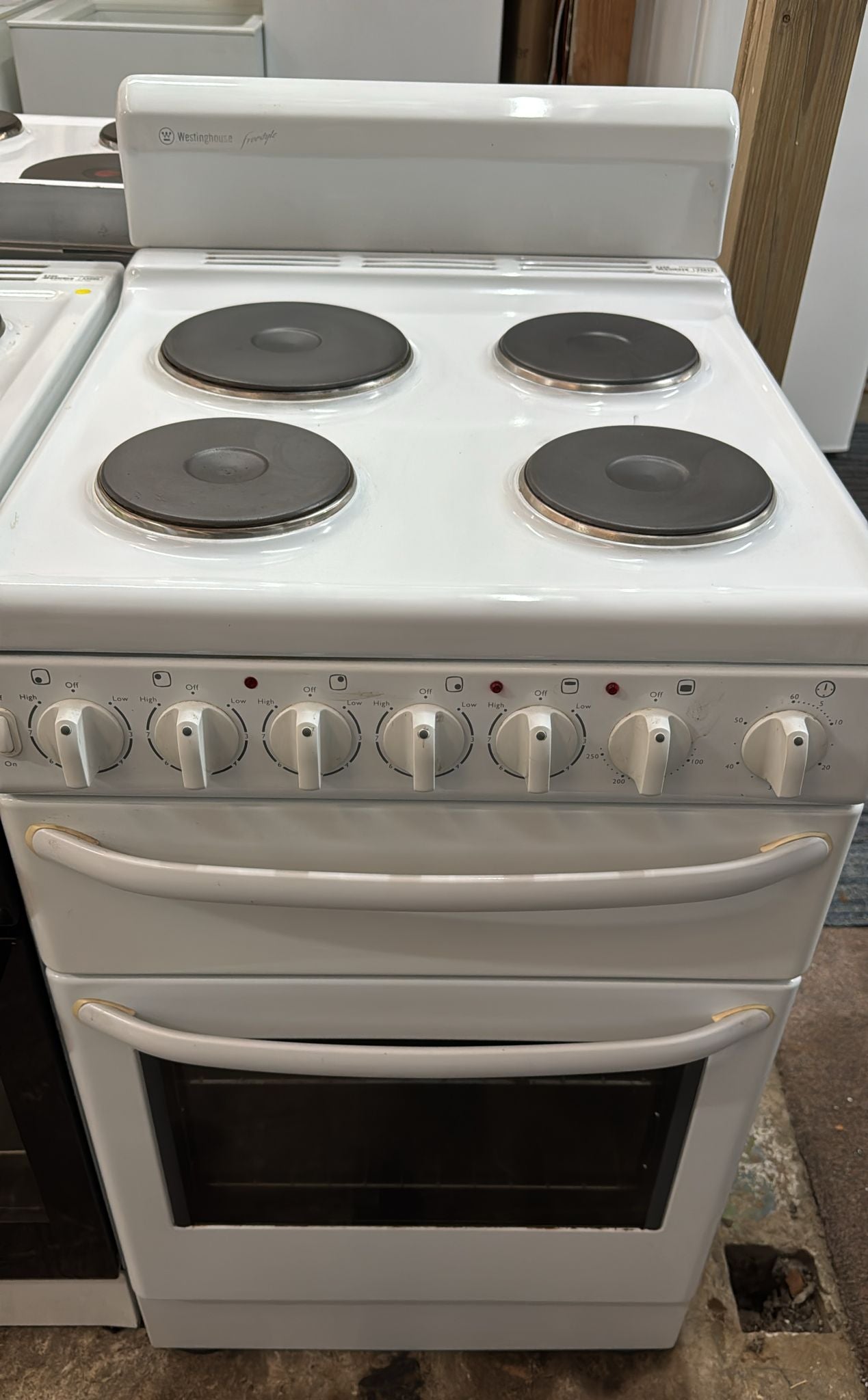 Chef 540 Electric Freestanding Stove (33632)