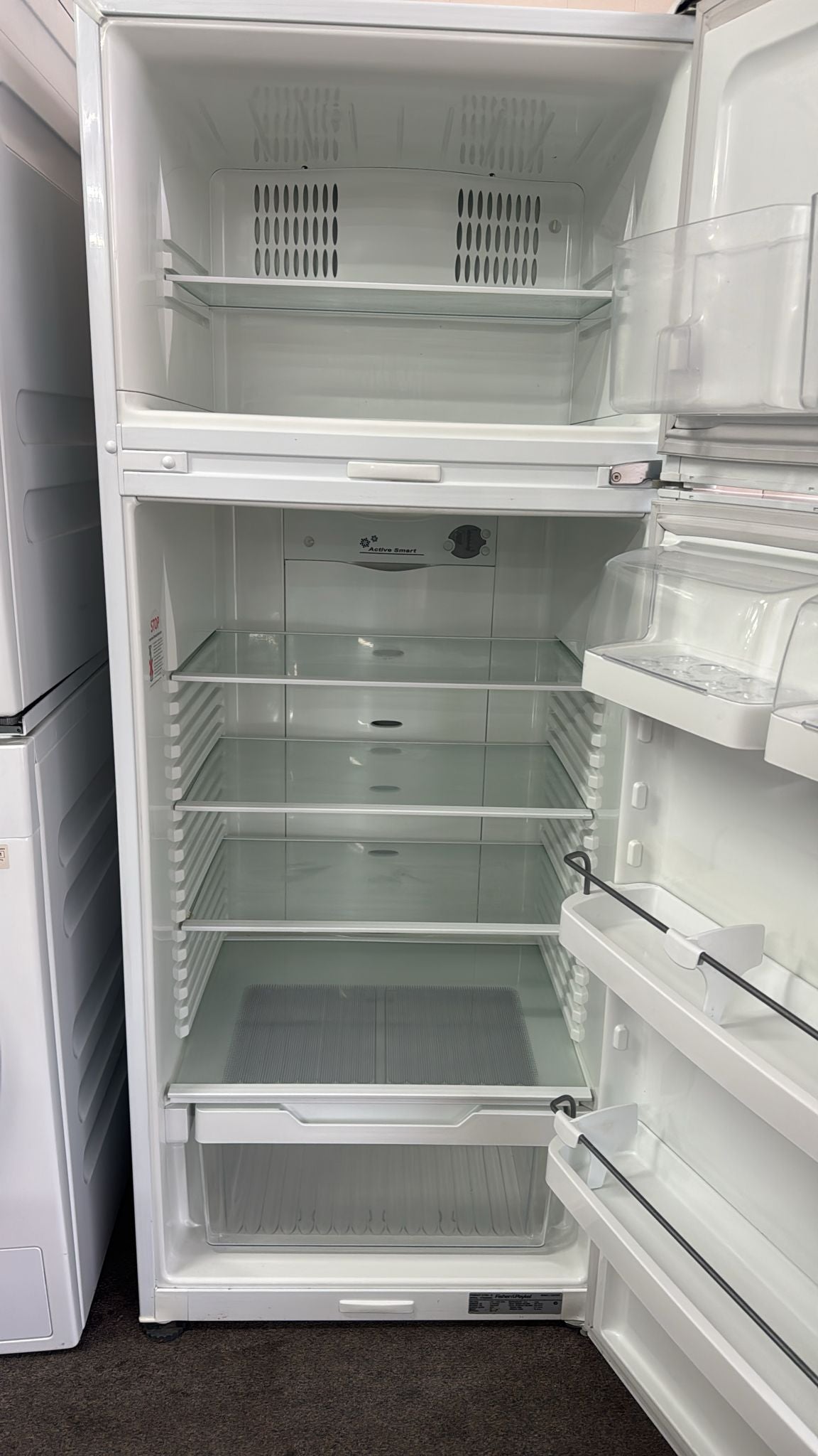 Fisher & Paykel Top Mount Fridge Freezer 380L, E381TRT (33652)