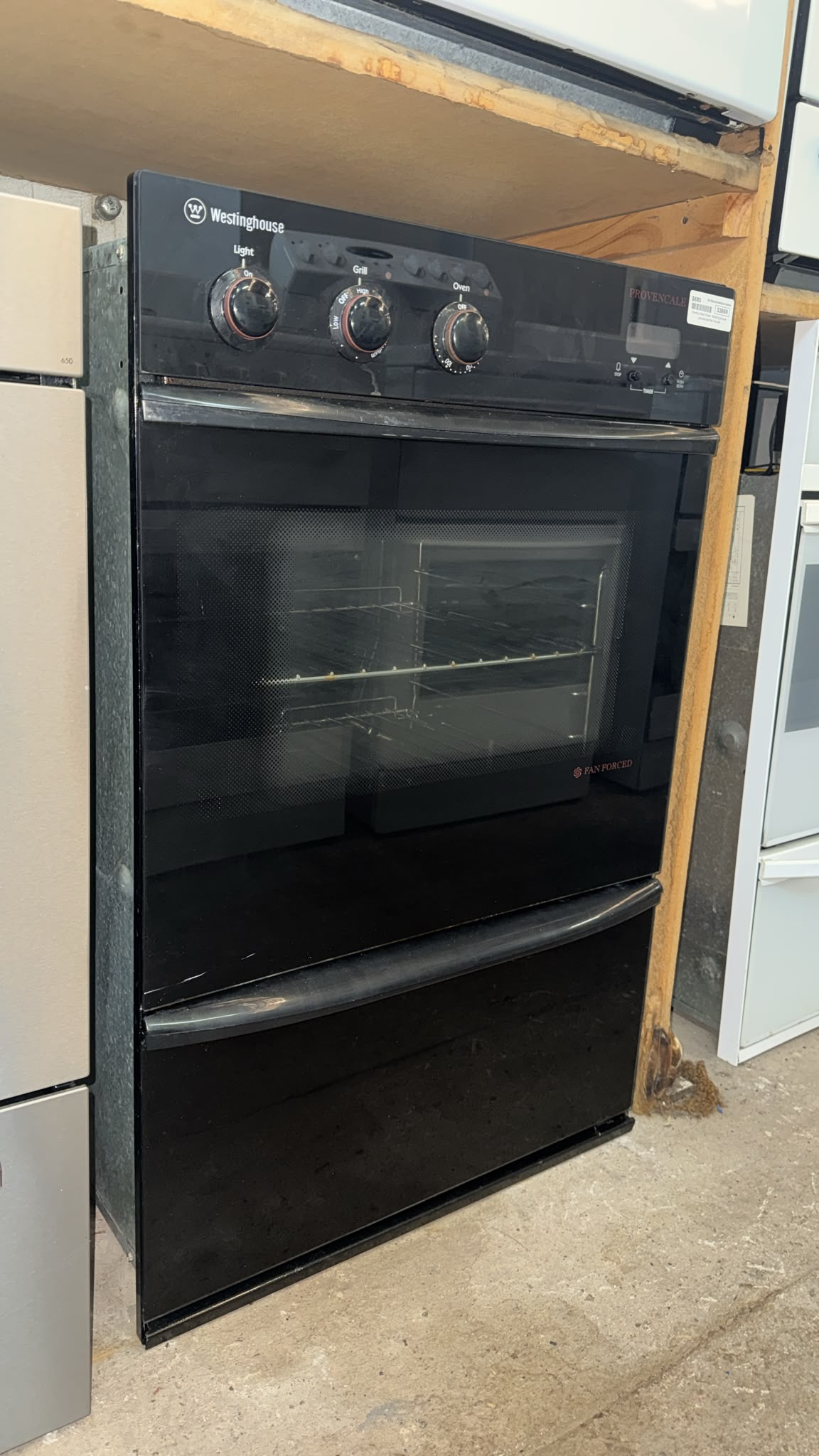 Westinghouse Fan Forced Electric Wall Oven (33669)