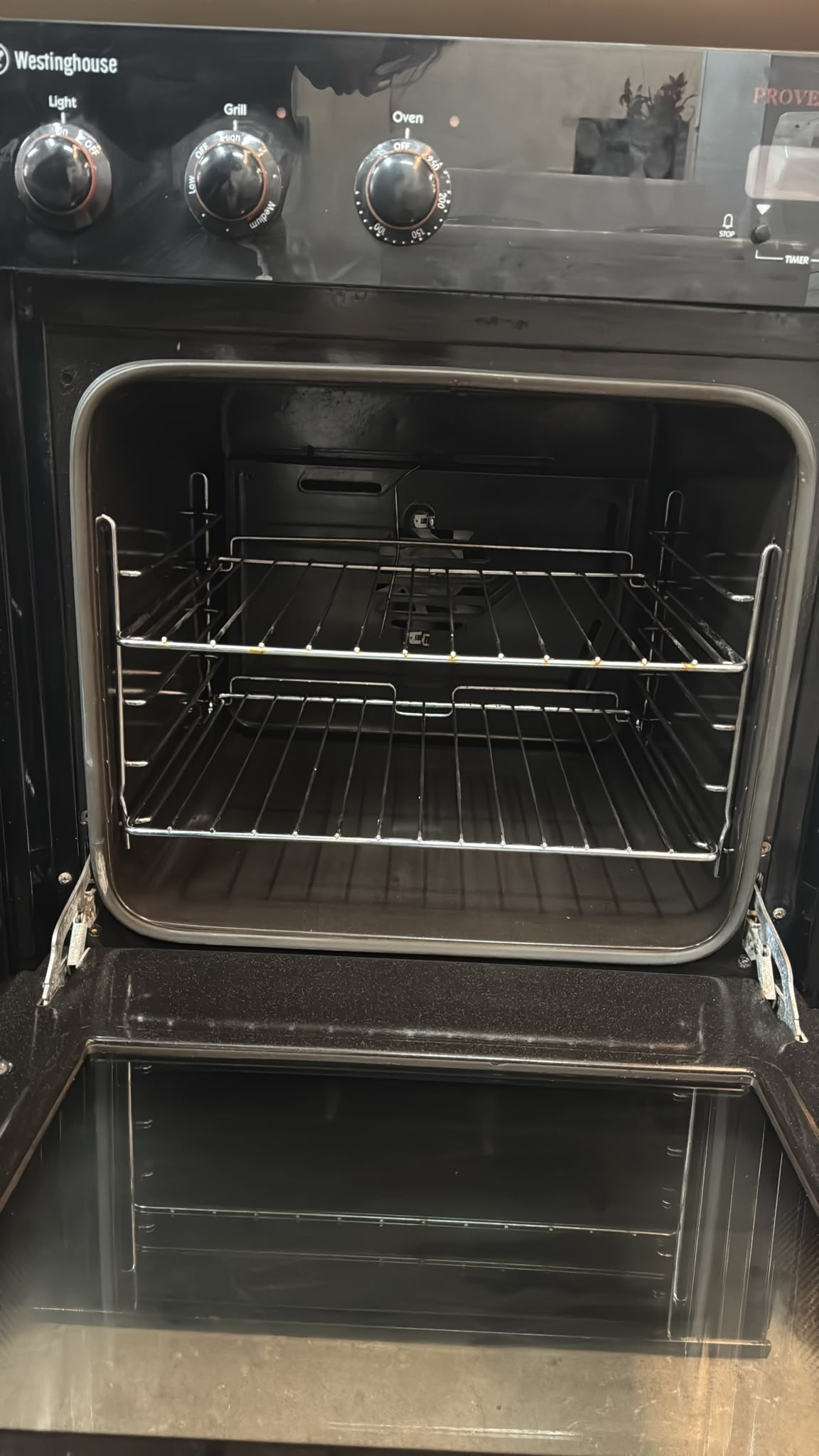 Westinghouse Fan Forced Electric Wall Oven (33669)