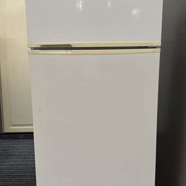Kelvinator Top Mount Fridge Freezer KTM3900W 390L (33679)