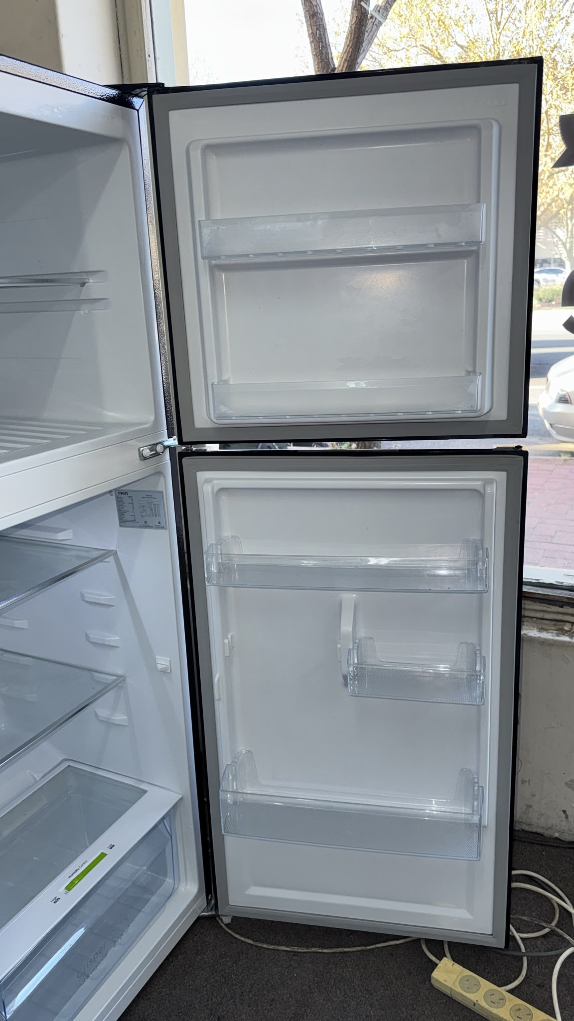 Chiq Top Mount Fridge Freezer 202L, CTM201NB3 (33695)