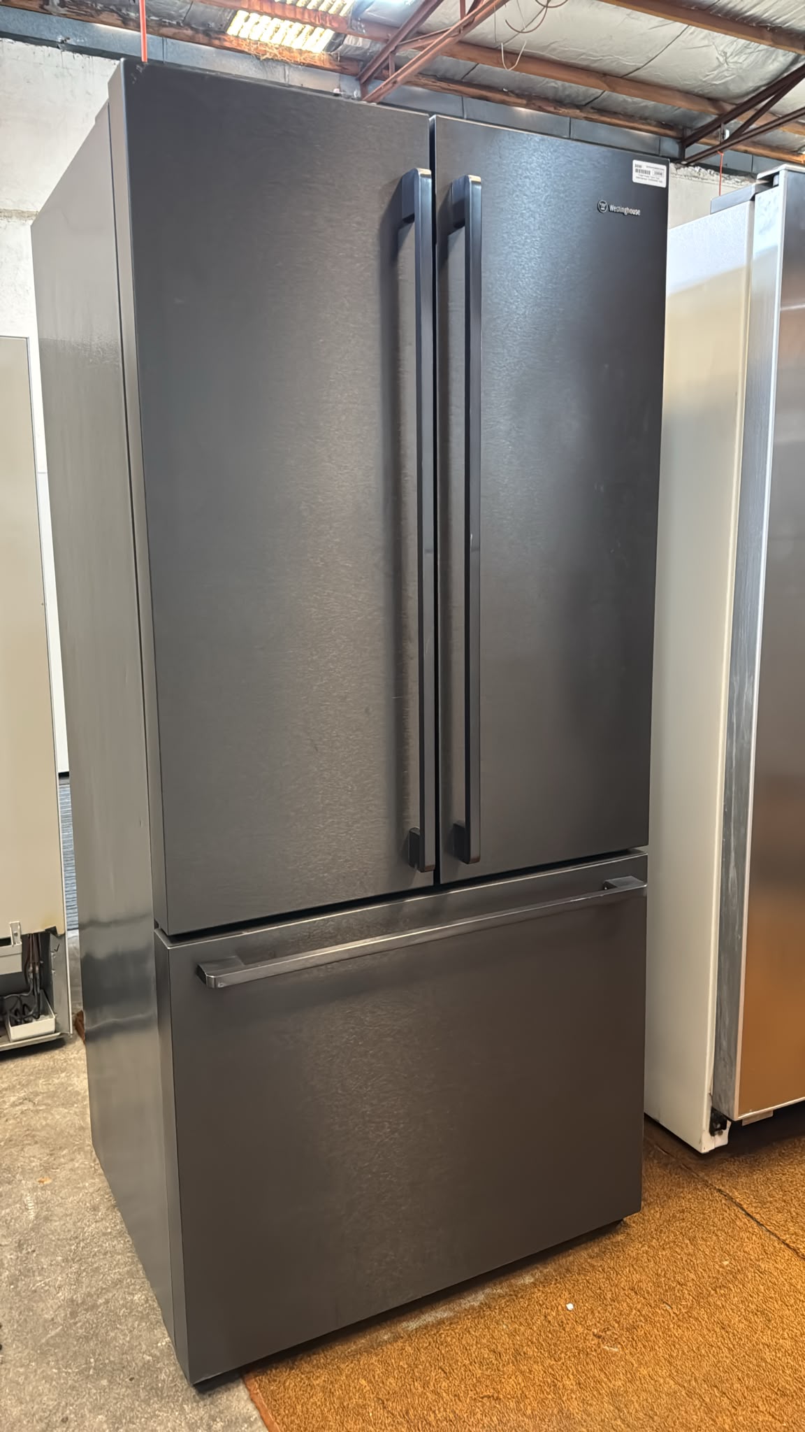 Westinghouse French Door Fridge Freezer 524L, WHE5204BC (33698)
