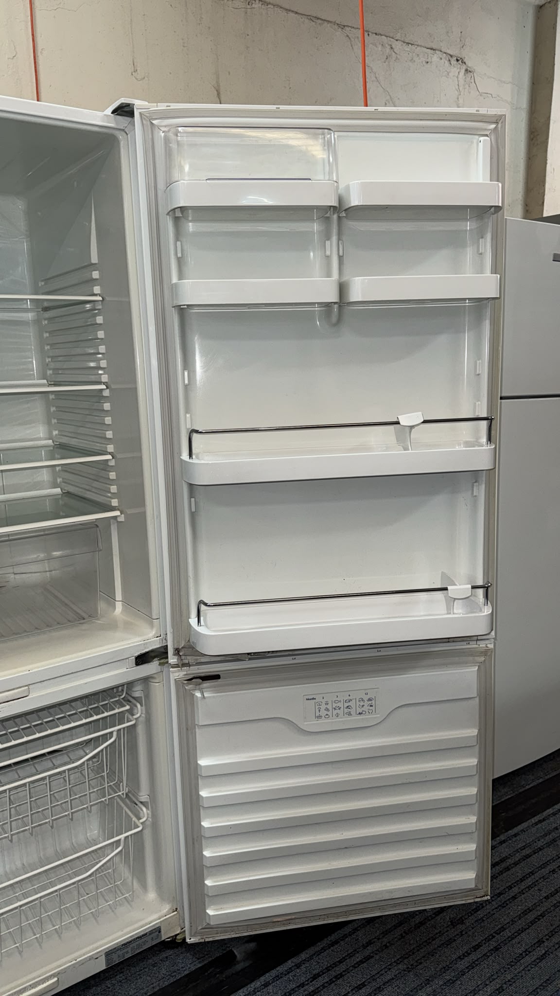 Fisher & Paykel Bottom Mount Fridge Freezer 442L, E442B (33696)