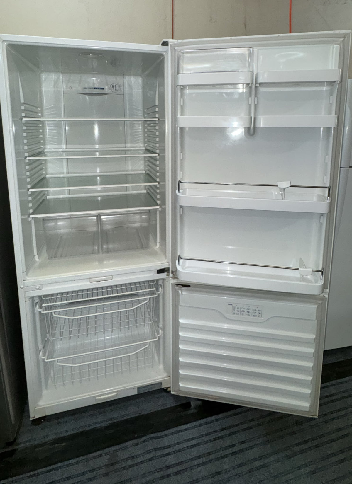 Fisher & Paykel Bottom Mount Fridge Freezer 442L, E442B (33696)