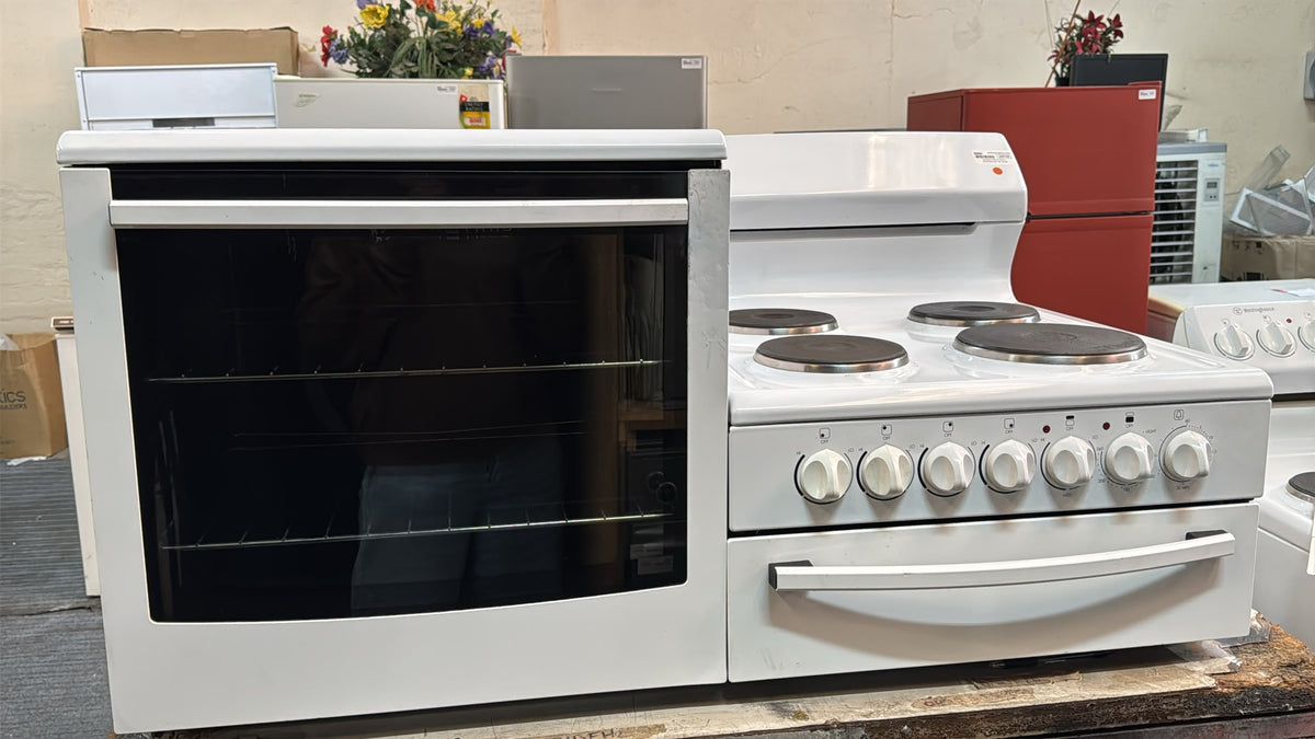 Westinghouse Fan Forced Elevated Electric Stove 1350 (33709)