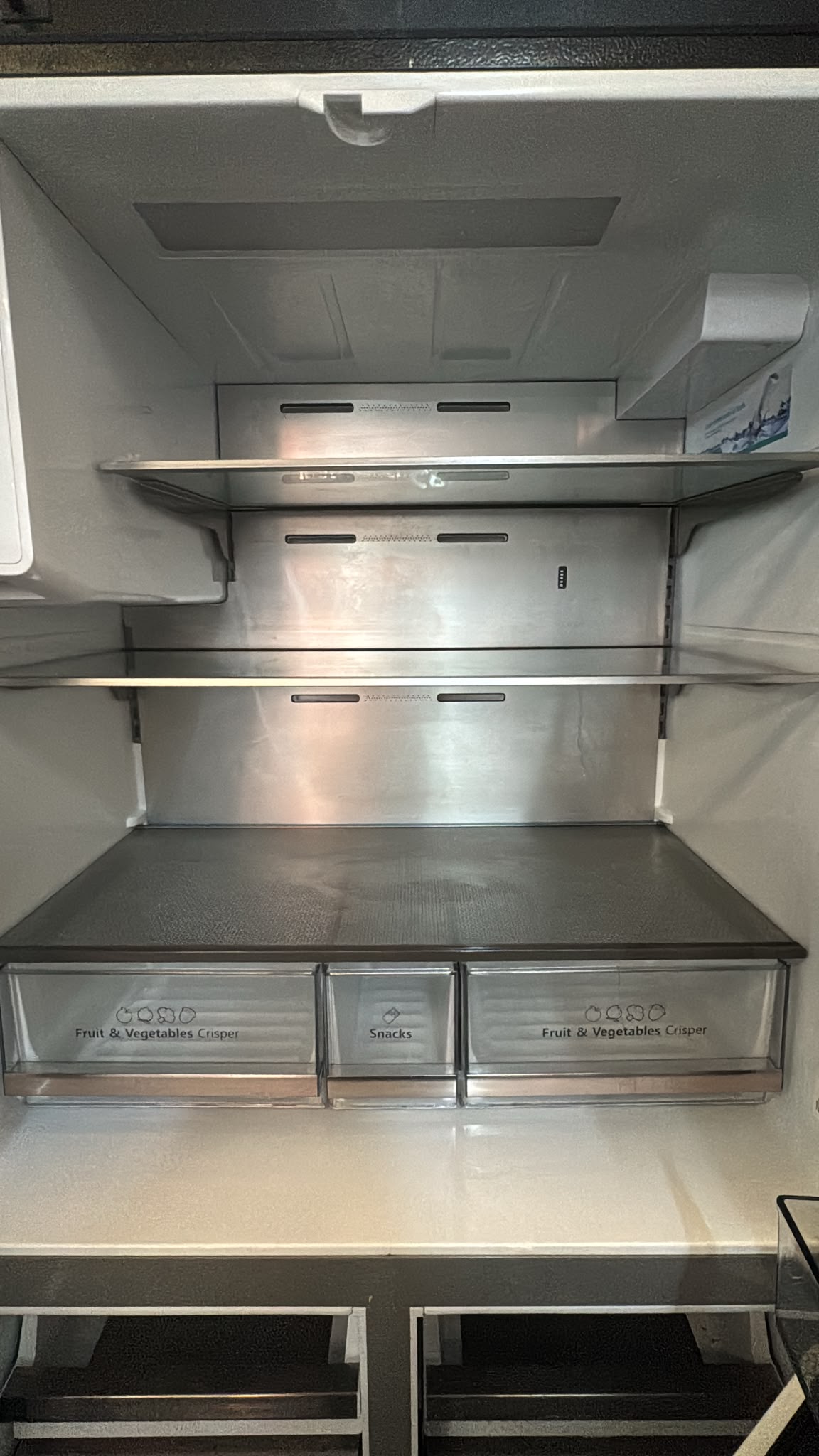 Hisense French Door Fridge Freezer 585L, HRCD585BW (33706)