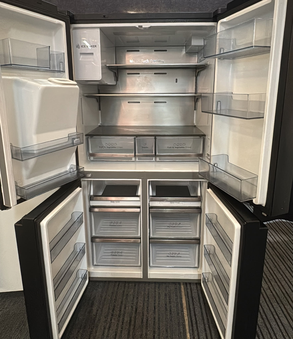 Hisense French Door Fridge Freezer 585L, HRCD585BW (33706)