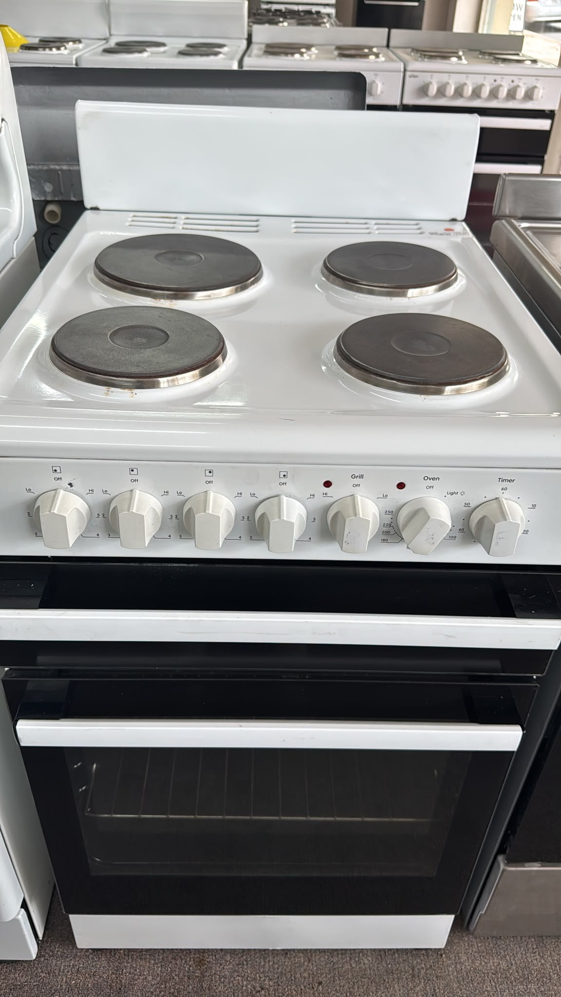 Chef 533 Freestanding Electric Stove 54cm (33737)