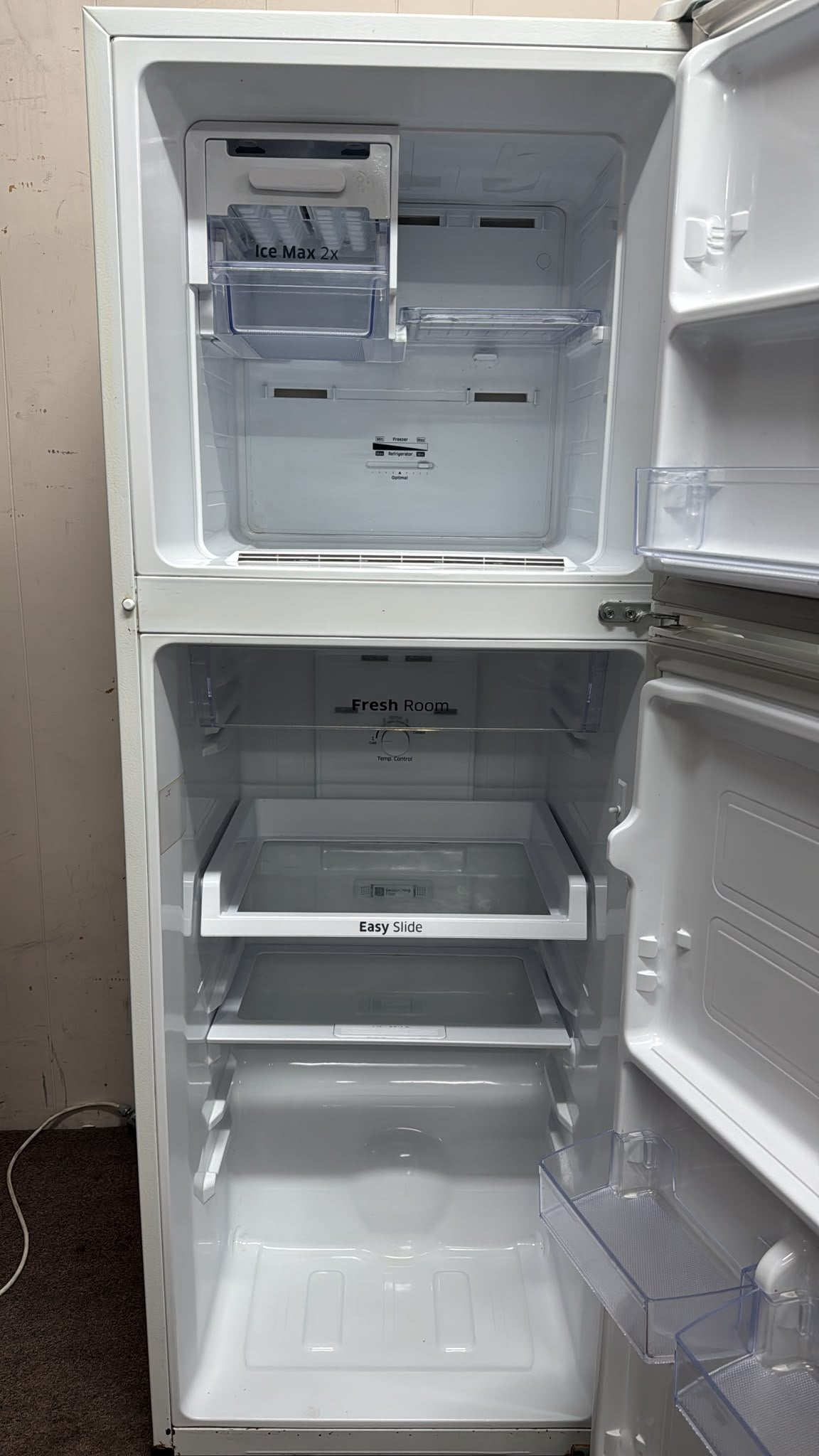 Samsung Fridge Freezer Top Mount (33757)